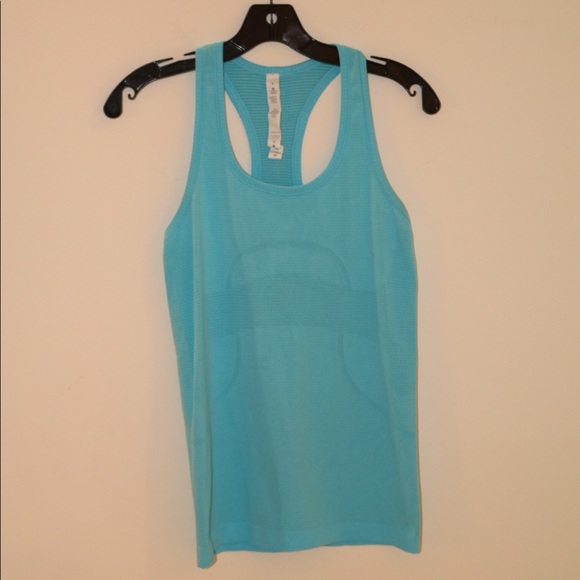 lululemon athletica Tops - Women’s great condition lululemon racerback tank lululemon athletica Tops - Women’s great condition lululemon racerback tank